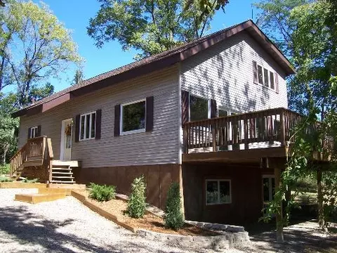 8 Paddock Ct, Putnam, IL 61560 photo 1
