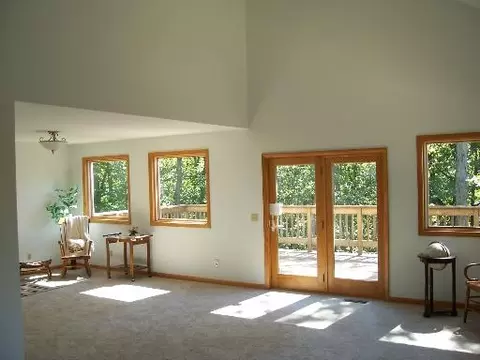 8 Paddock Ct, Putnam, IL 61560 photo 6