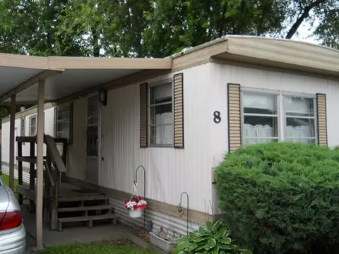 2830 Fourth St, Peru, IL 61354 photo 1