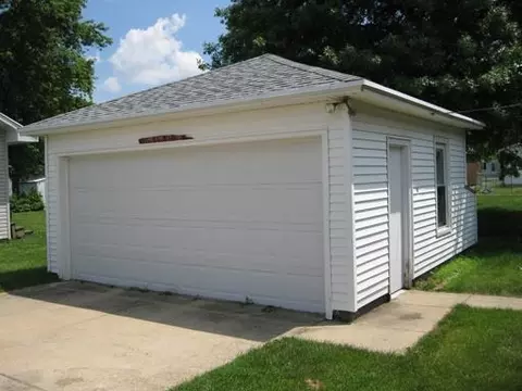 408 Cedar St, Cedar Point, IL 61316 photo 6