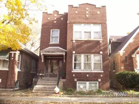 5667 S Artesian Ave, Chicago, IL 60629 photo 1
