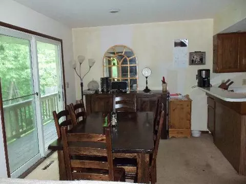302 Briar Ln, Morris, IL 60450 photo 7