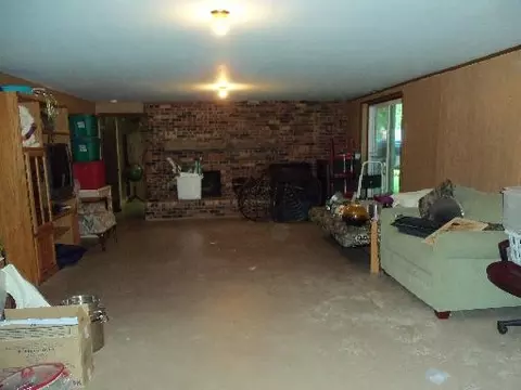302 Briar Ln, Morris, IL 60450 photo 13