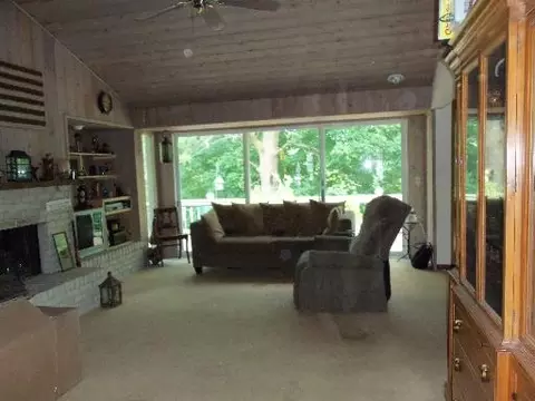 302 Briar Ln, Morris, IL 60450 photo 6