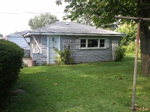 8401 S Long Ave S, Burbank, IL 60459 photo 5