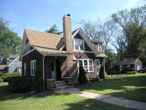970 Lawrence Ave, Elgin, IL 60123 photo 1