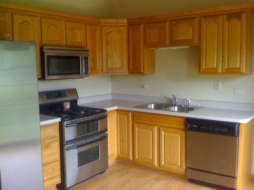 506 Rand Dr, Mchenry, IL 60051 photo 2