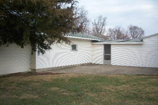 305 W 7th, Mc Nabb, IL 61335 photo 15