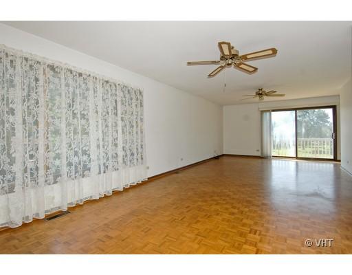 149 E County Line Rd, Barrington, IL 60010 photo 7