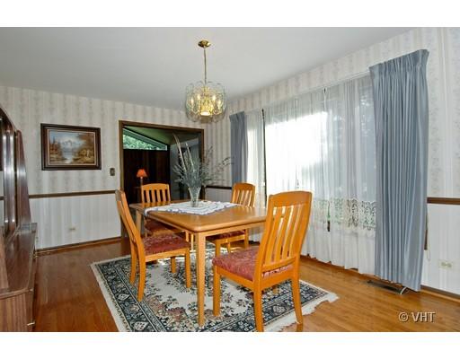 149 E County Line Rd, Barrington, IL 60010 photo 5