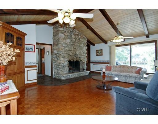 149 E County Line Rd, Barrington, IL 60010 photo 6
