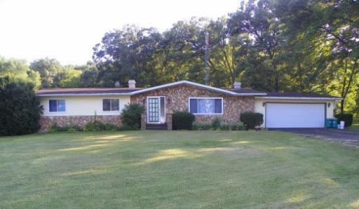 3315 Manor Dr, Oregon, IL 61061 photo 1
