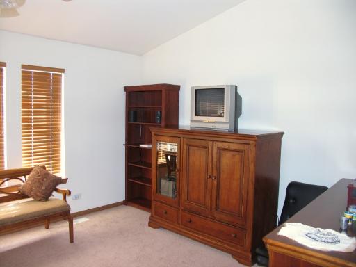 1513 Spaulding Rd, Bartlett, IL 60103 photo 8