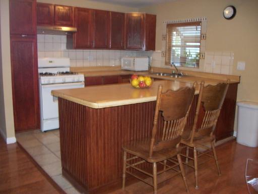 1107 Elliott Ave, Aurora, IL 60505 photo 2