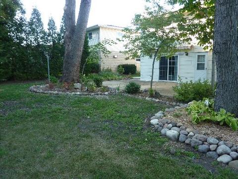 1205 E Linden Ln, Mount Prospect, IL 60056 photo 13