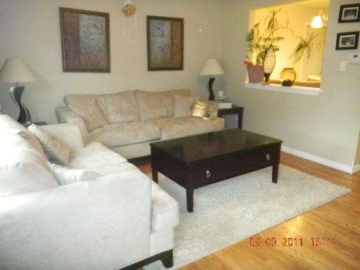 7624 S Beloit St S, Bridgeview, IL 60455 photo 2