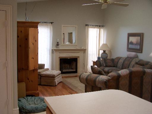 Undisclosed, Naperville, IL 60565 photo 4