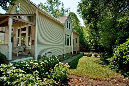 912 Gaffield Pl, Evanston, IL 60201 photo 12