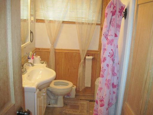 Undisclosed, Elgin, IL 60123 photo 6