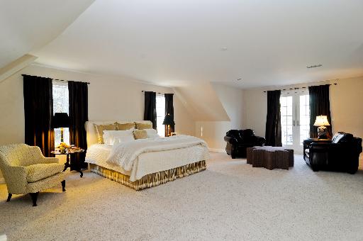 910 W Castlegate Rd, Lake Forest, IL 60045 photo 9