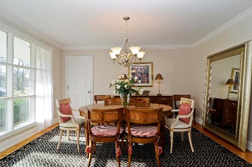 910 W Castlegate Rd, Lake Forest, IL 60045 photo 6