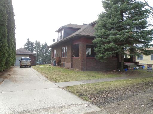 109 1st St, Chadwick, IL 61014 photo 1