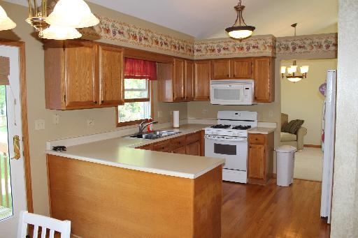 24058 W Heather Ct, Plainfield, IL 60585 photo 2