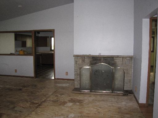 8488 Fairview Dr W, Dekalb, IL 60115 photo 7