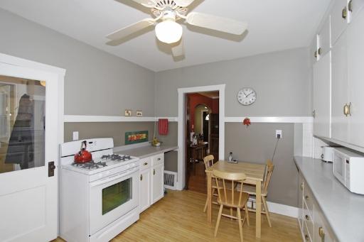210 W Morse Ave, Bartlett, IL 60103 photo 7