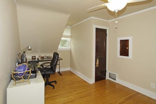 210 W Morse Ave, Bartlett, IL 60103 photo 15