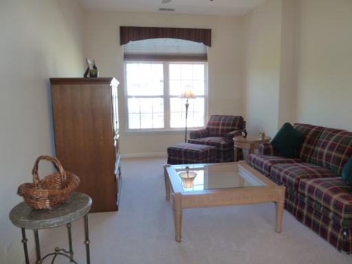 2262 Scott Ln, Aurora, IL 60502 photo 3
