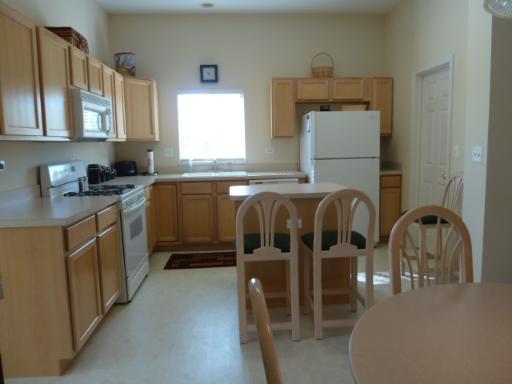 2262 Scott Ln, Aurora, IL 60502 photo 4