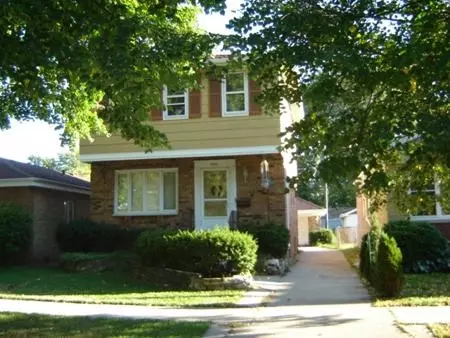8229 W 44th St, Lyons, IL 60534 photo 1