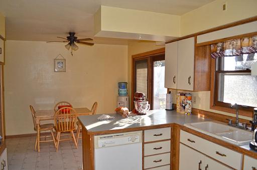 2500 E 1704th Rd, Ottawa, IL 61350 photo 8