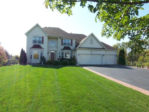 720 Fenview Cir, Algonquin, IL 60102 photo 1