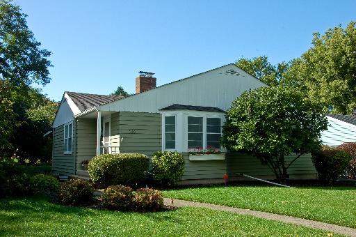 926 Cherry St, Wheaton, IL 60187 photo 1