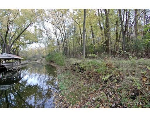 9812 Haegers Bend Rd, Algonquin, IL 60102 photo 7