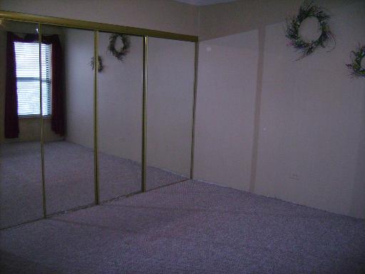 3255 Kirchoff Rd #106, Rolling Meadows, IL 60008 photo 13