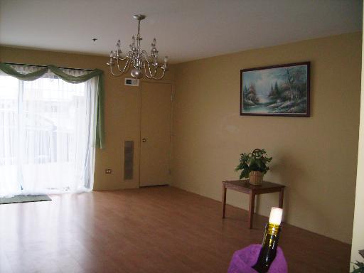 3255 Kirchoff Rd #106, Rolling Meadows, IL 60008 photo 8