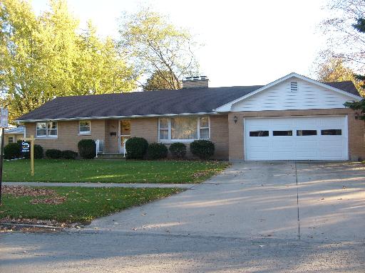508 E High St, Sycamore, IL 60178 photo 1