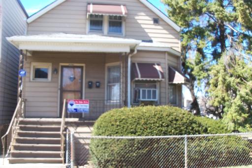 3058 N Gresham Ave, Chicago, IL 60618 photo 1