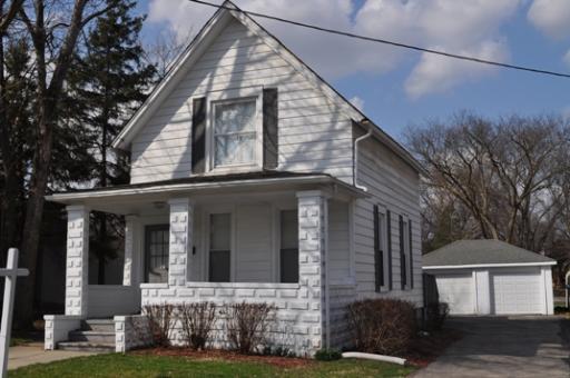 714 Walnut Ave, Elgin, IL 60123 photo 1