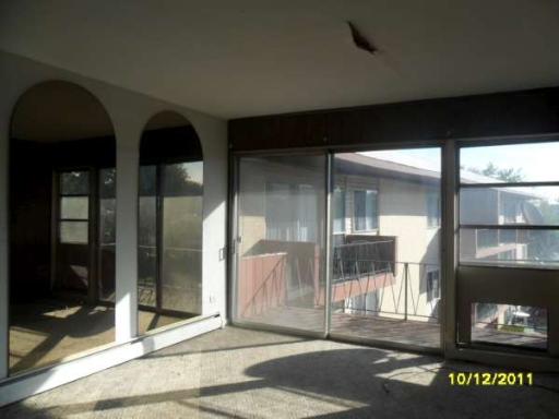 605 N Wolf Rd #E12, Hillside, IL 60162 photo 9
