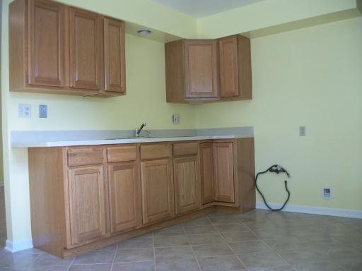 313 Eastern Ave, Aurora, IL 60505 photo 2
