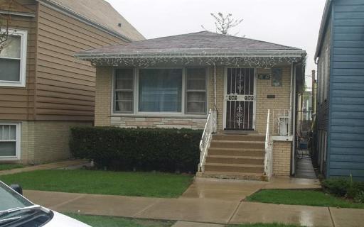 2847 N Hamlin Ave, Chicago, IL 60618 photo 1