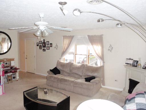 23639 W Chicago St, Plainfield, IL 60544 photo 9