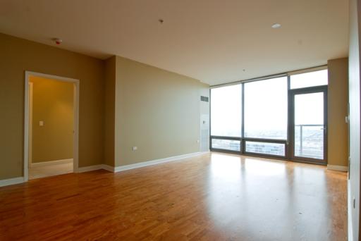 100 E 14th St #3209, Chicago, IL 60605 photo 2