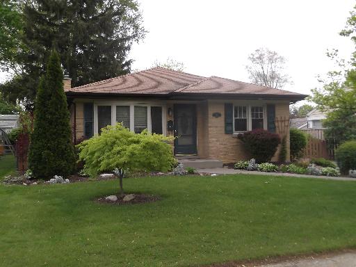 809 S Spring Rd, Elmhurst, IL 60126 photo 2