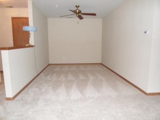735 Waverly Dr #C, Elgin, IL 60120 photo 4
