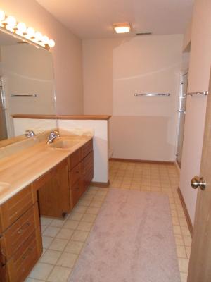 735 Waverly Dr #C, Elgin, IL 60120 photo 10